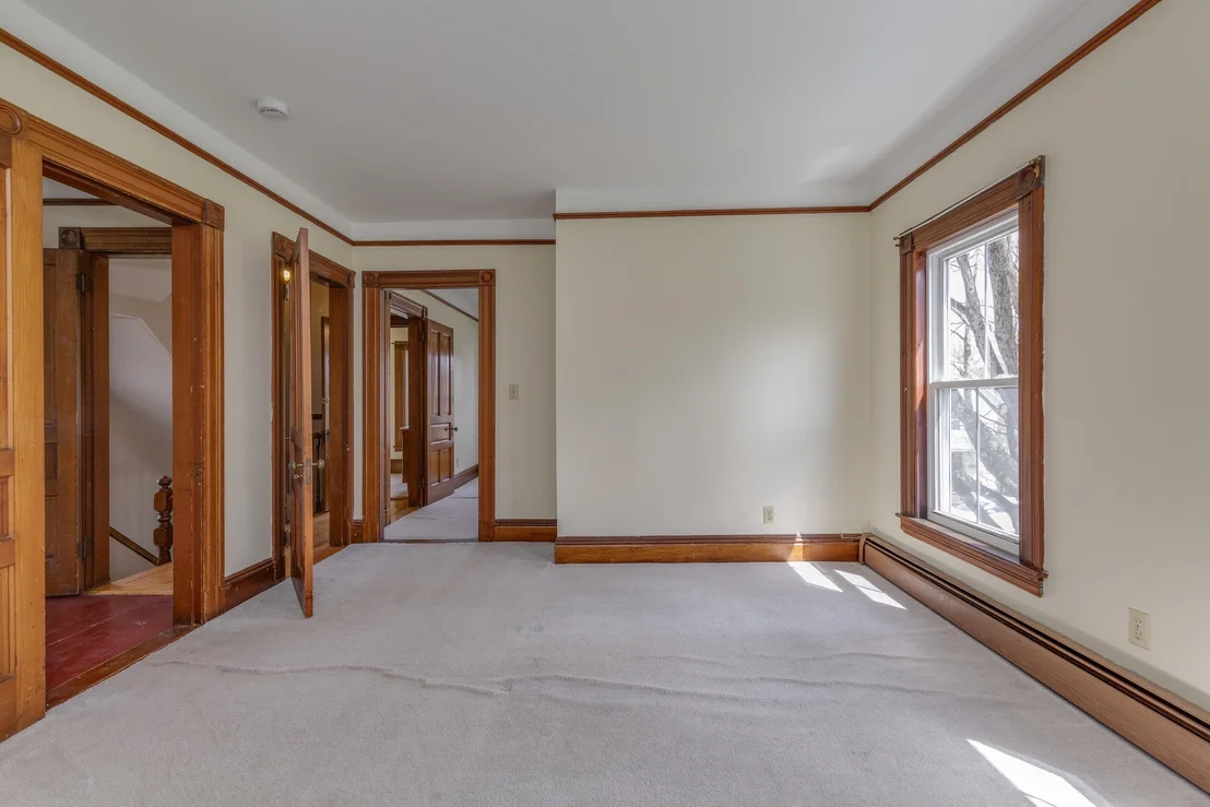 Photo of 8 Princeton