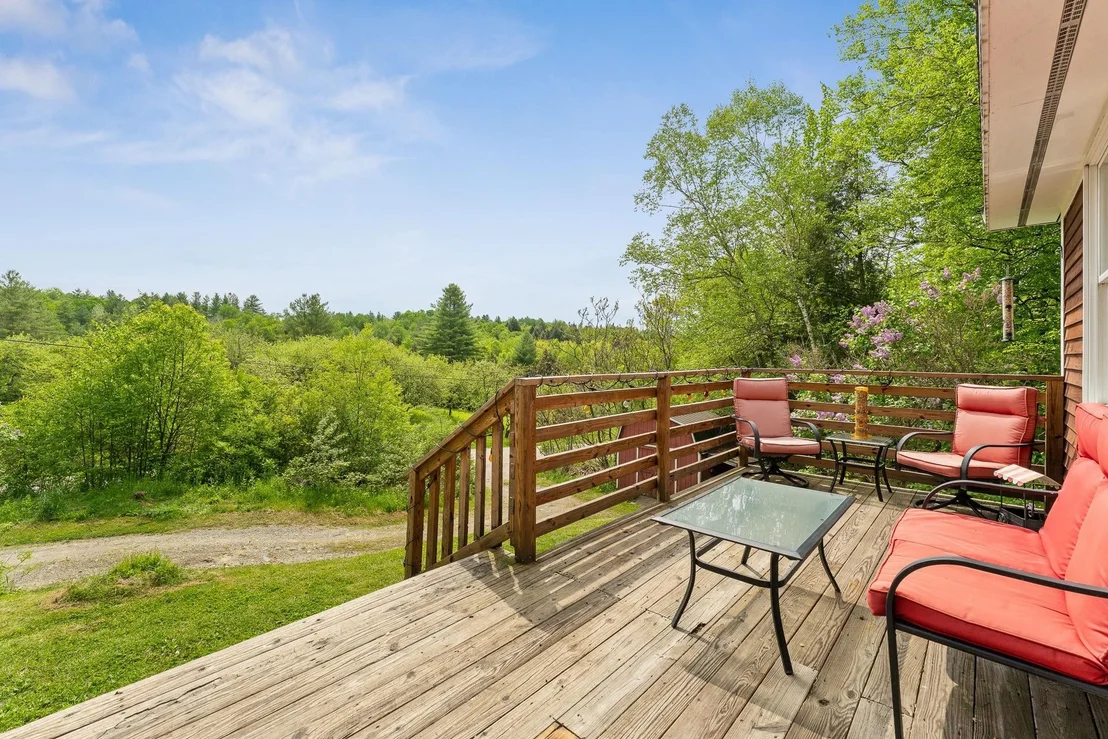 Photo of 387 Foote Brook