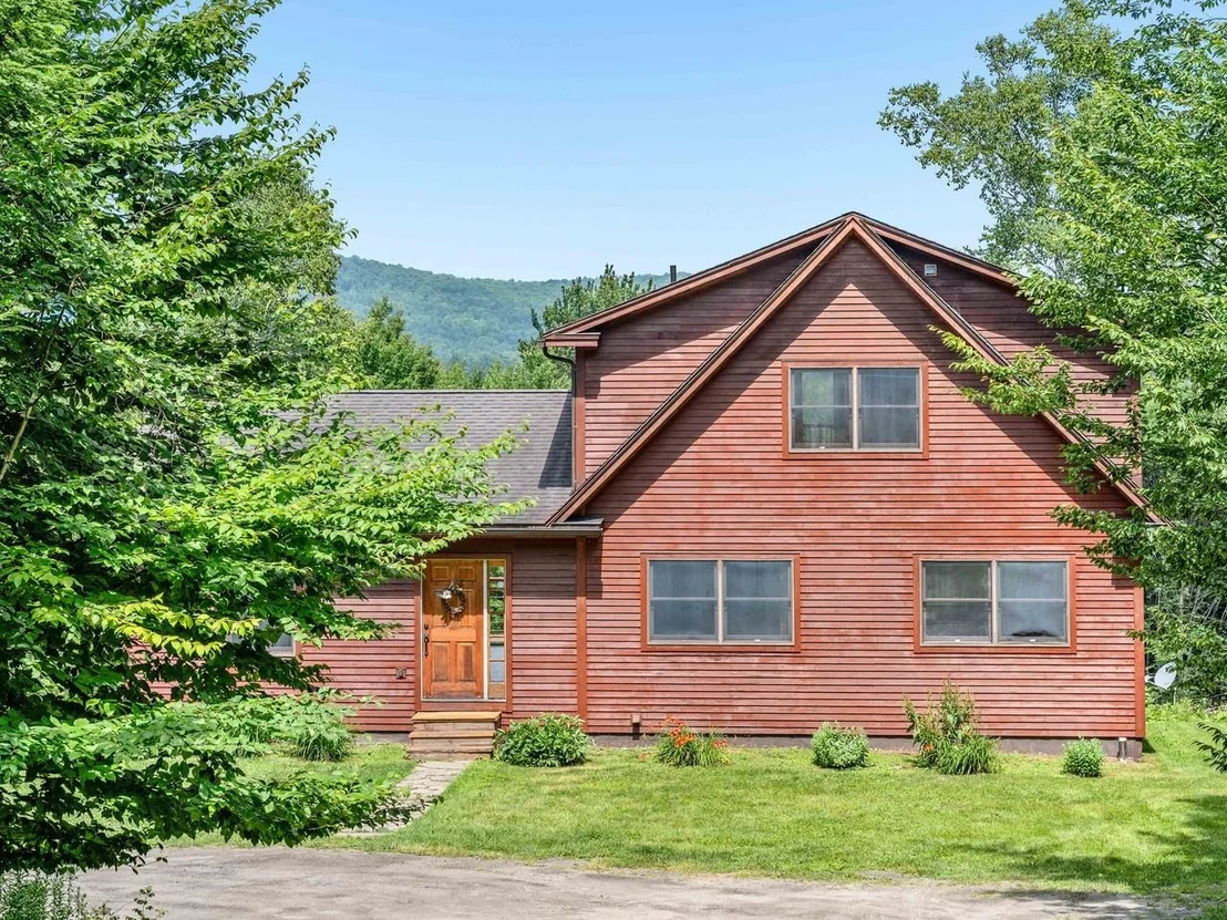 Photo of 210 Rowell Hill