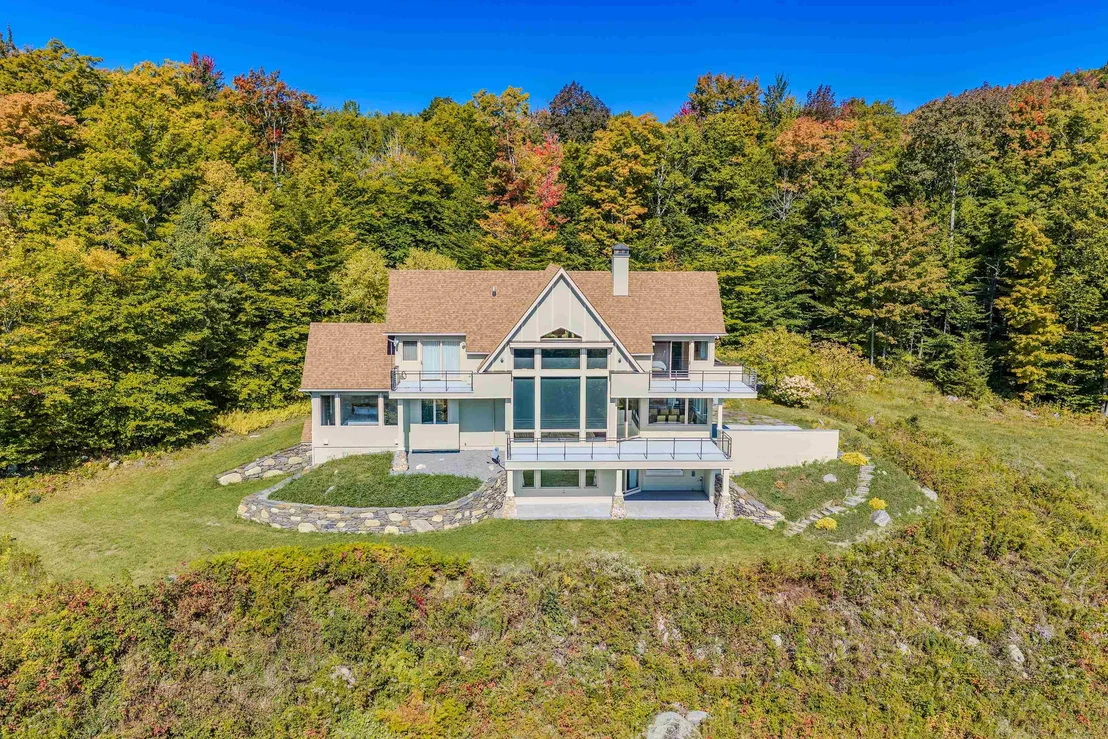 Photo of 209 Ledgewood