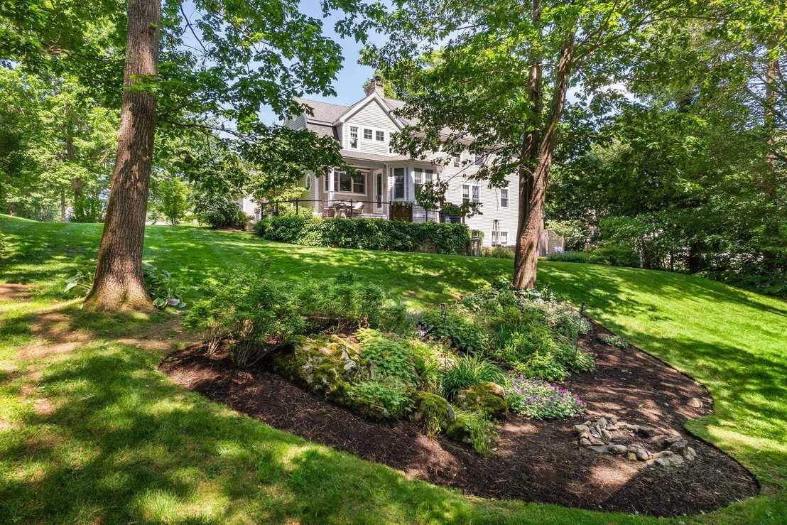 Photo of 21 Jeffrey