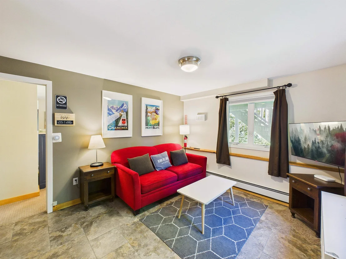 Photo of 293 Tanglewood