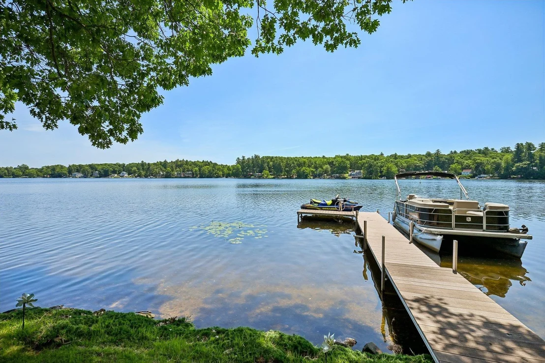 Photo of 76 Holts Point