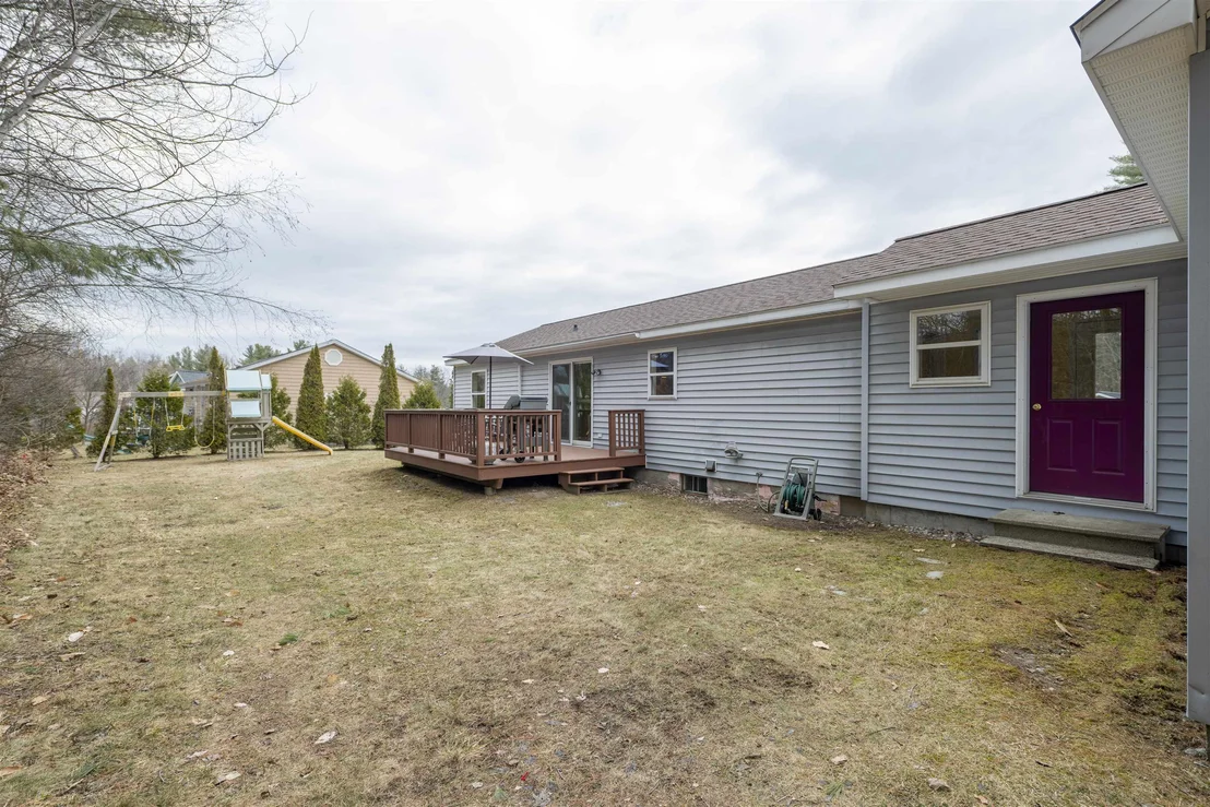 Photo of 401 Colonial