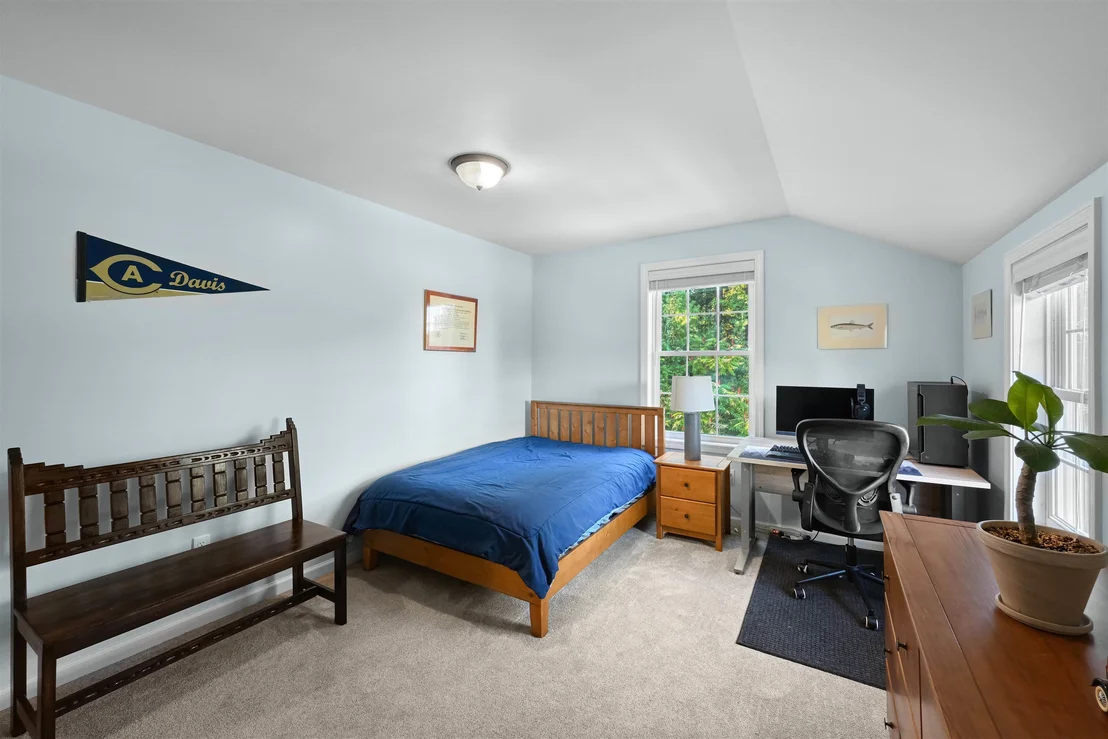 Photo of 151 Colden