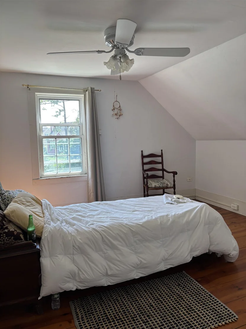 Photo of 193 Pine Hill