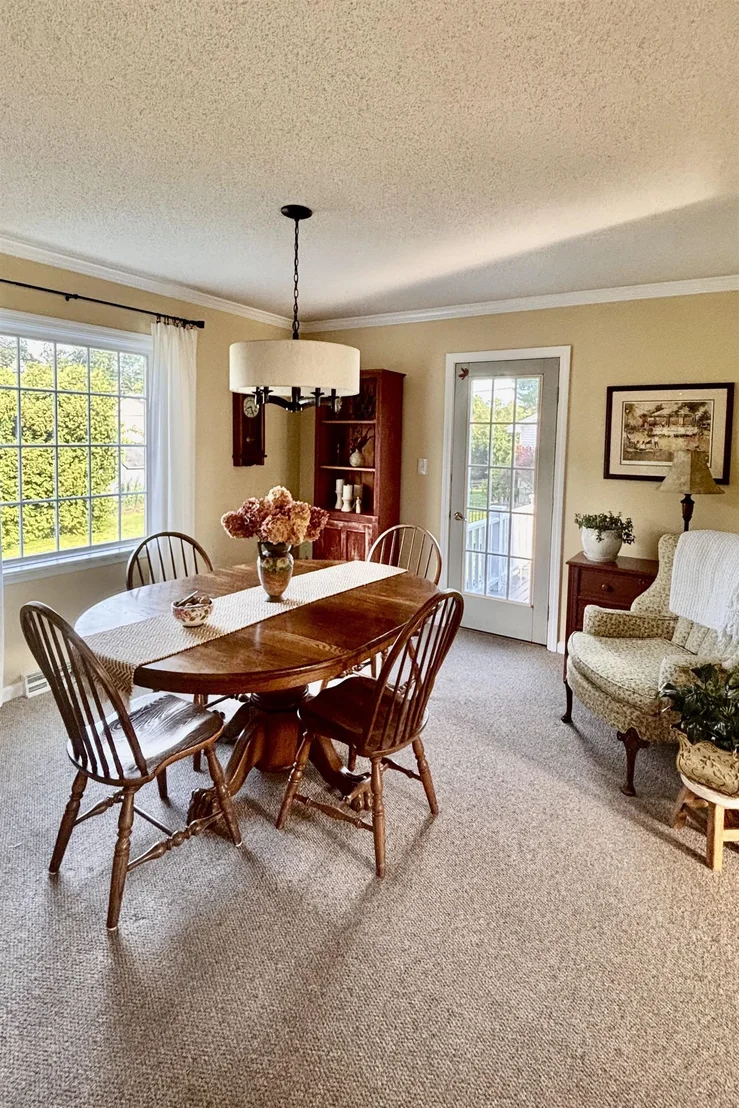 Photo of 20 Edgewood