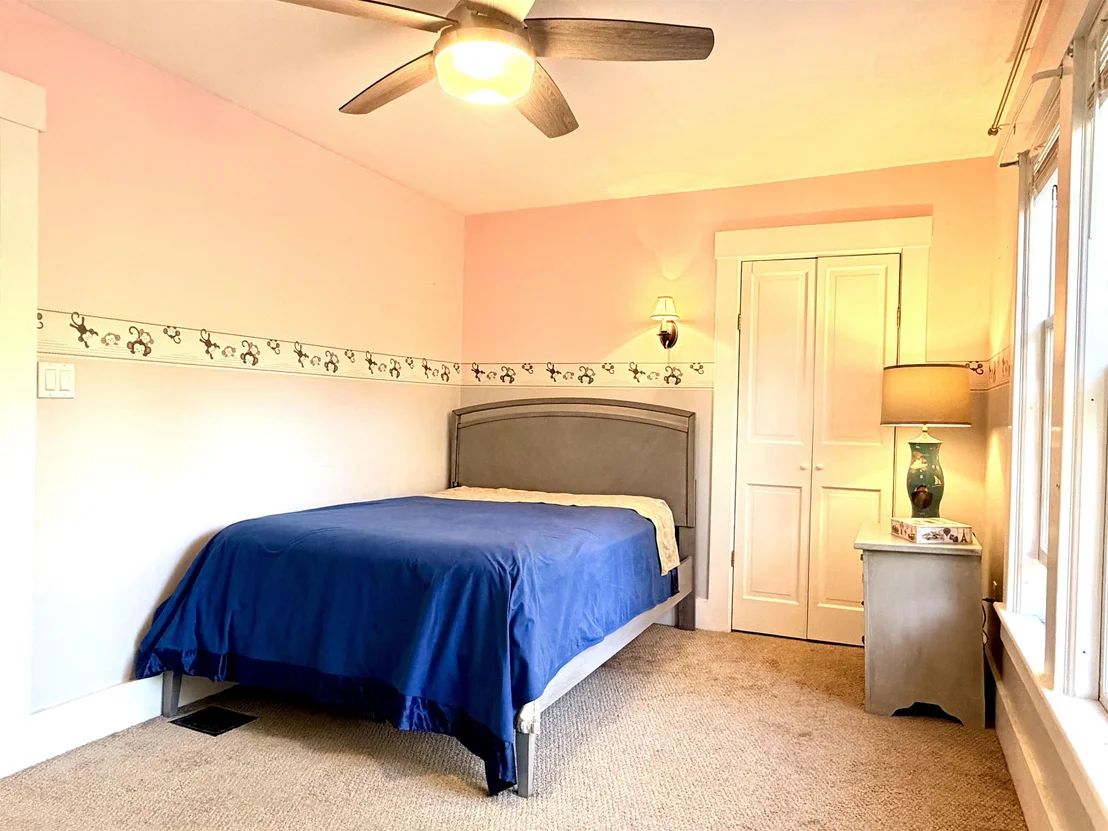 Photo of 34 Edgewood