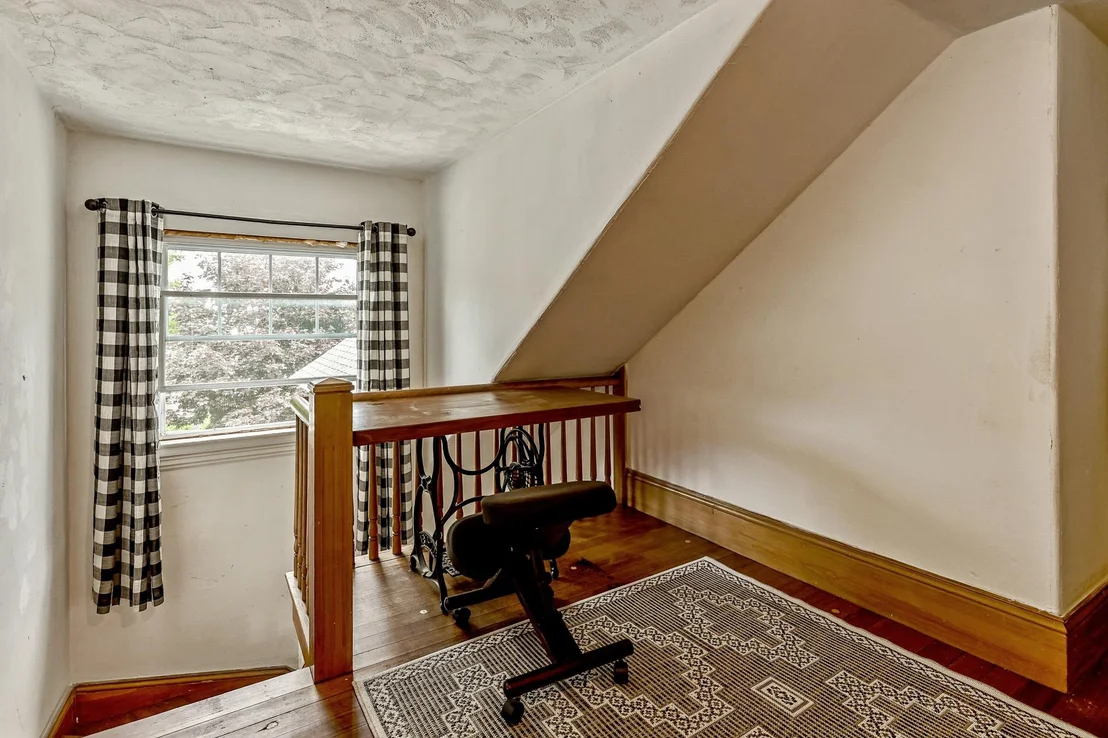 Photo of 152 Second