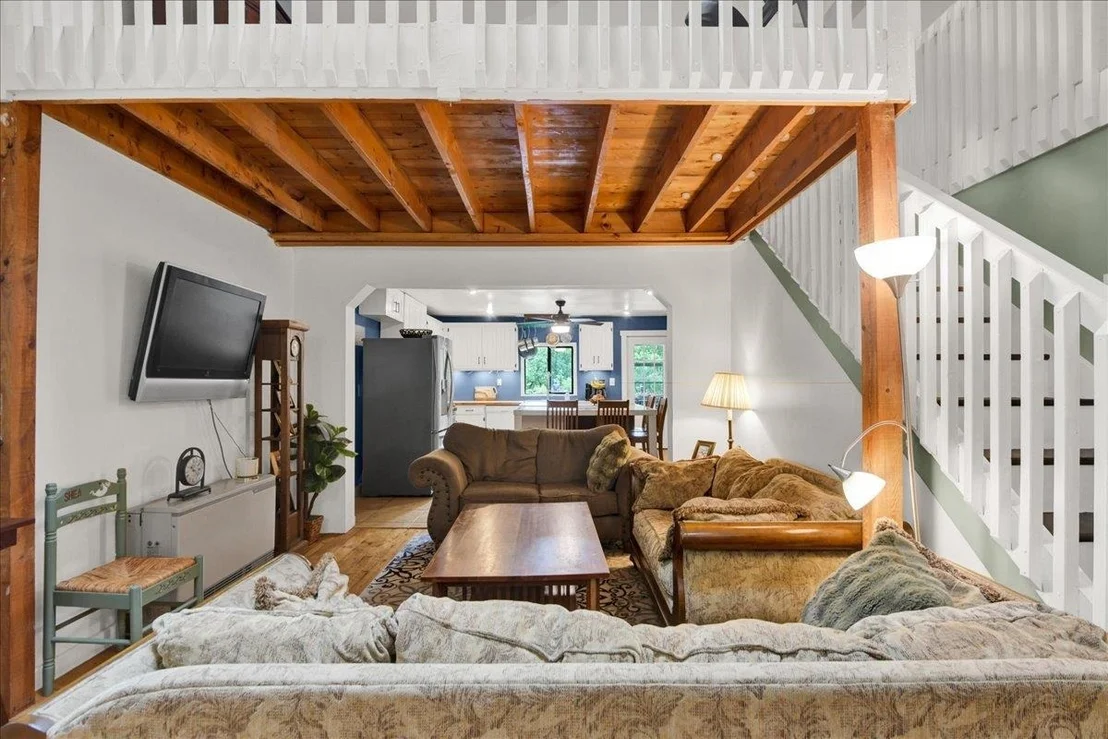 Photo of 929 Codding Hollow