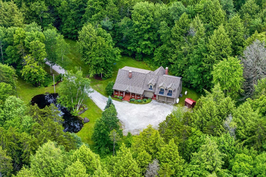 Photo of 243 Cricket Hill