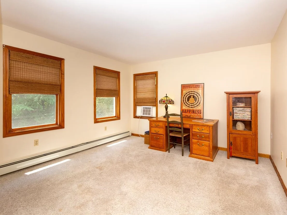 Photo of 6 Tamarack
