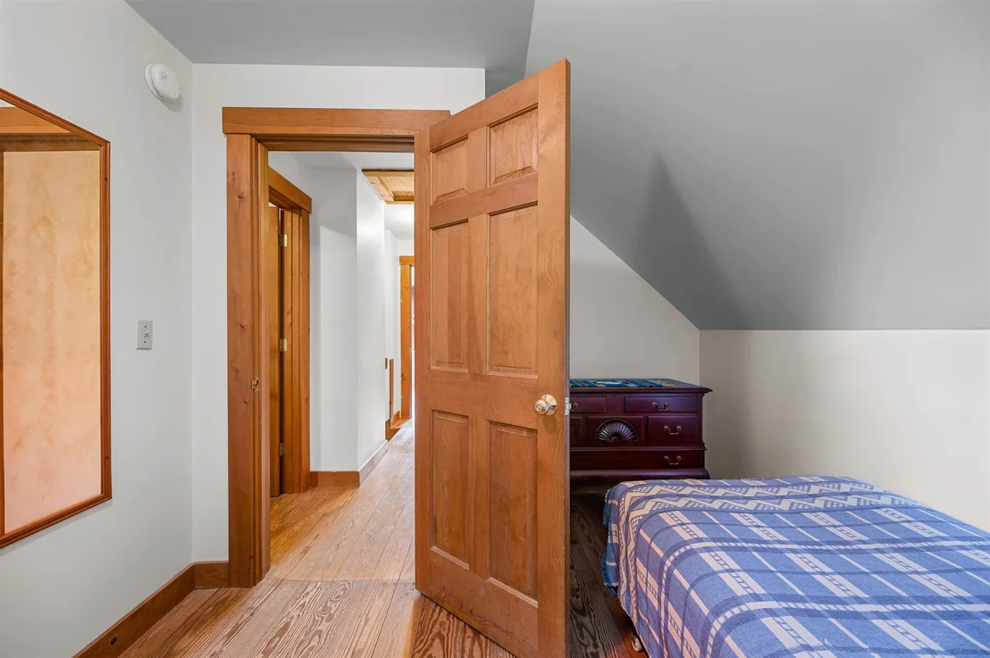 Photo of 254 Macey