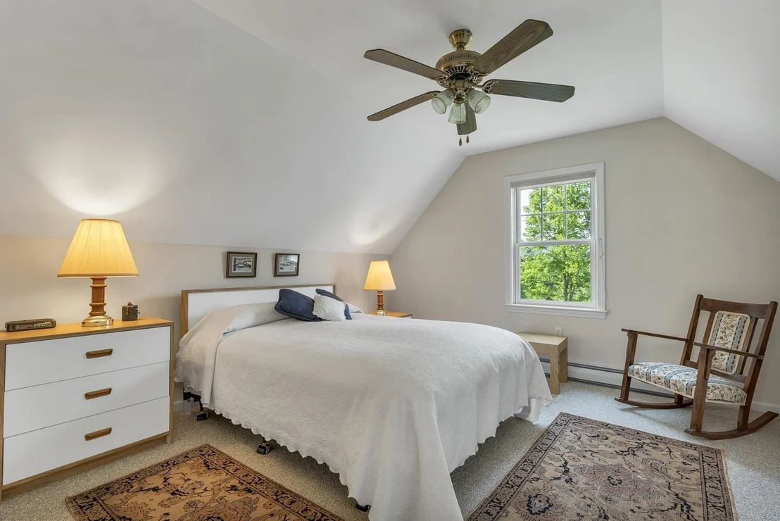 Photo of 18 River View