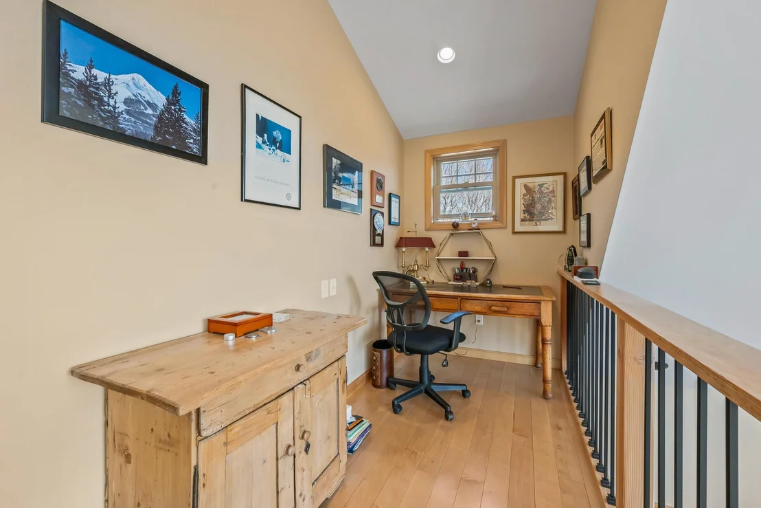 Photo of 131 Glen Ledge