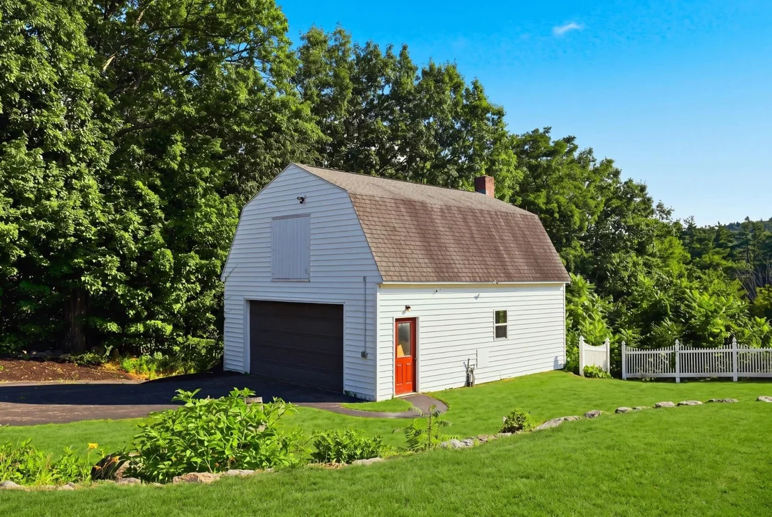 Photo of 257 Meredith Neck