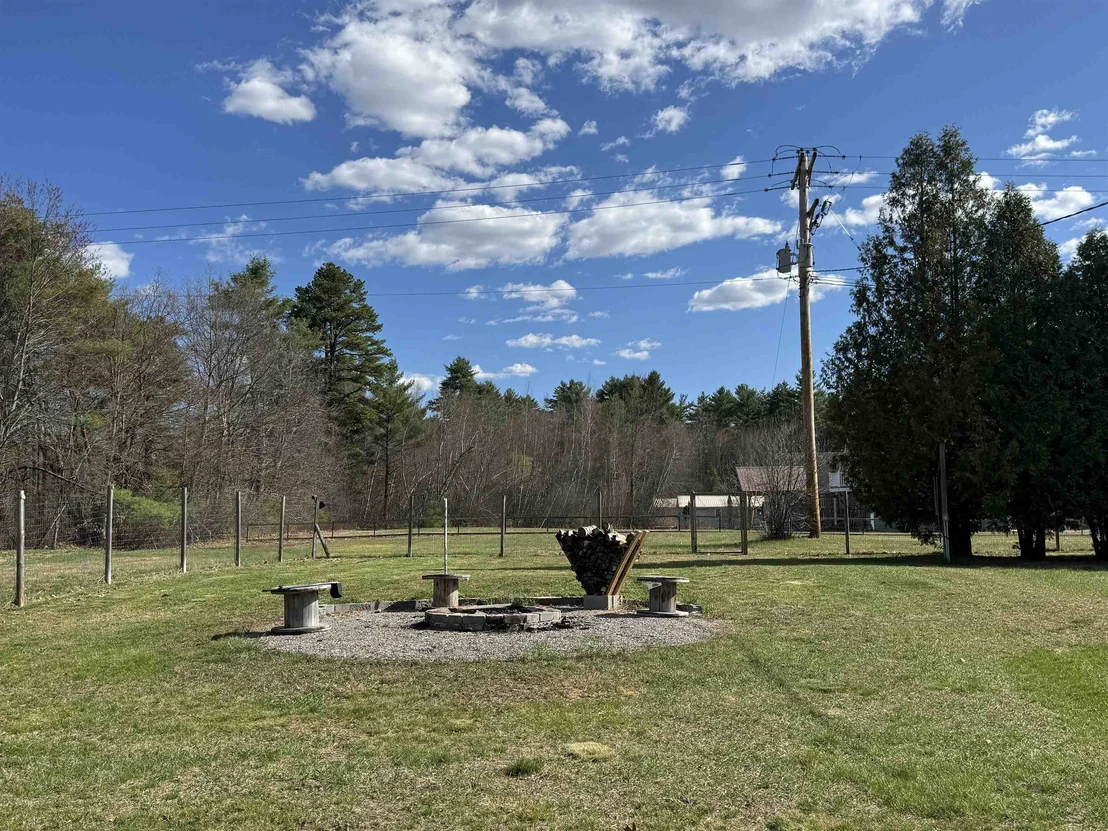 Photo of 46 Forrest