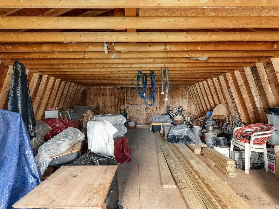 Photo of 771 Robinson