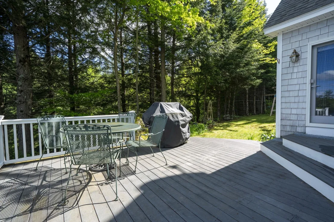 Photo of 2221 Valley