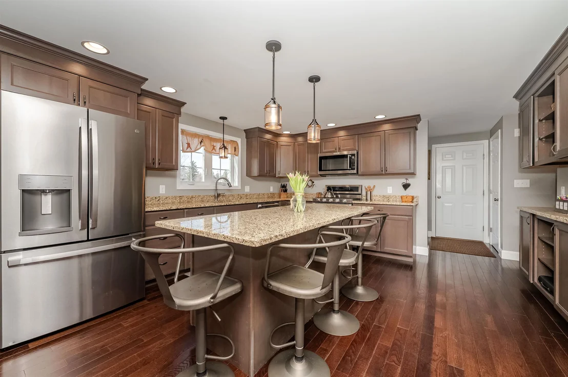 Photo of 65 Deerfield