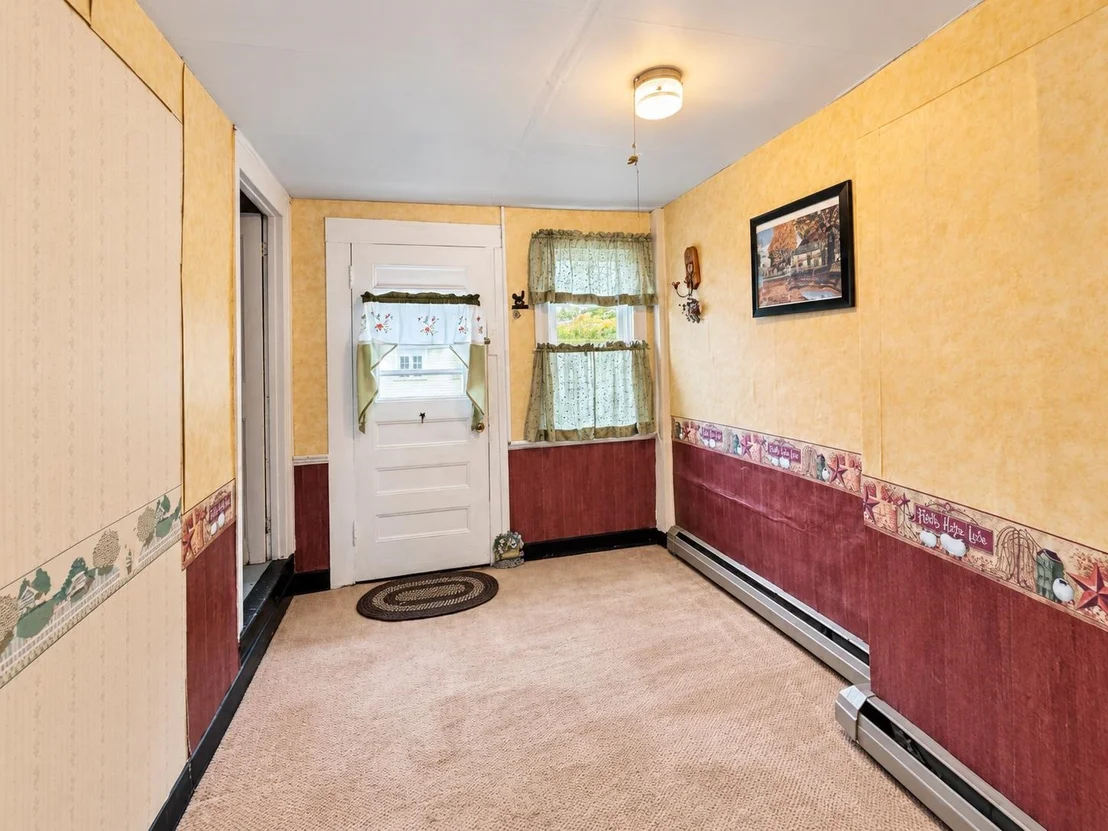 Photo of 23 Bugbee Crossing