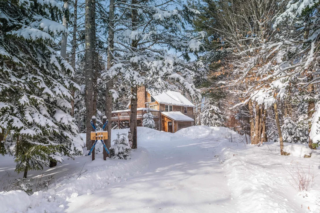 Photo of 48 Upper Highlands
