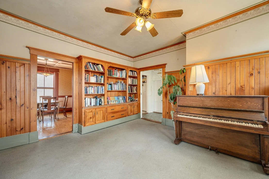 Photo of 546 Anderson