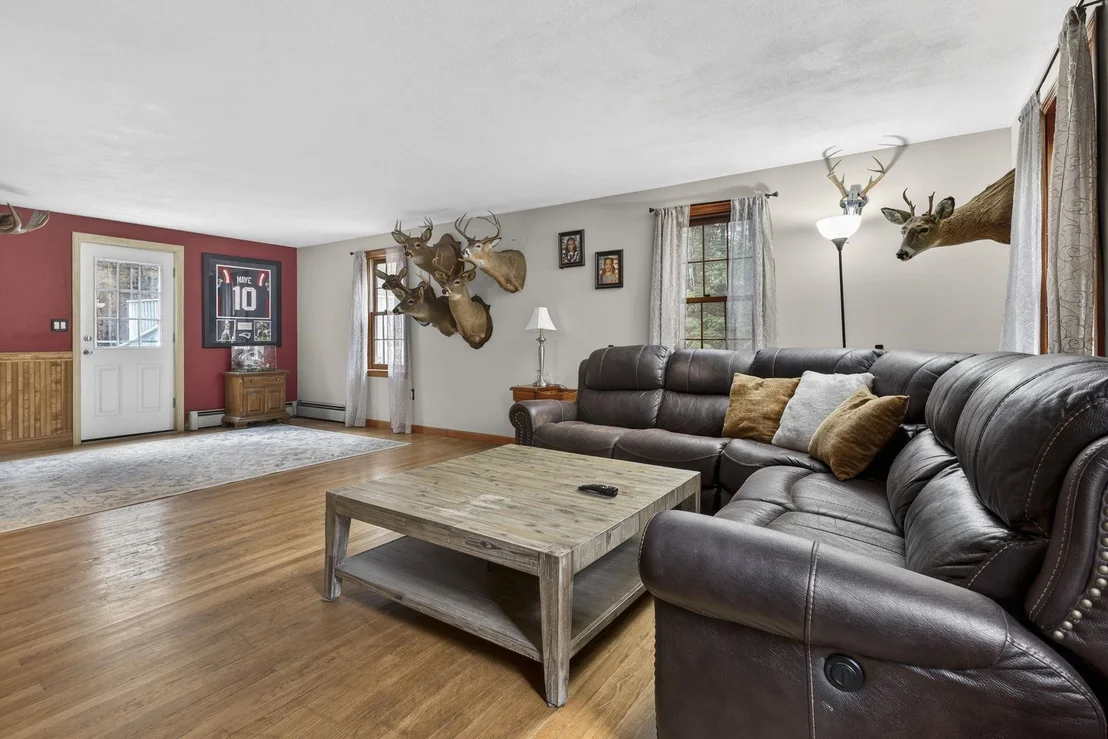 Photo of 6 Fox Ridge