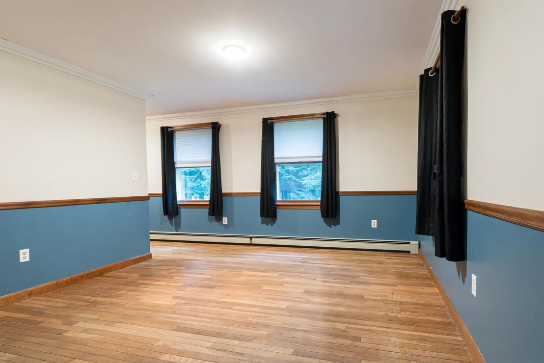 Photo of 70 Old Jaffrey