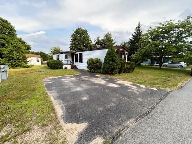 Photo of 37 Monadnock
