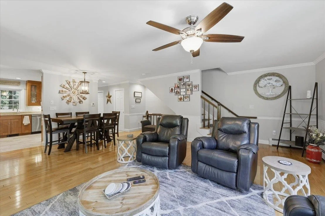 Photo of Unit 75THEABBIE at 1465 Hooksett