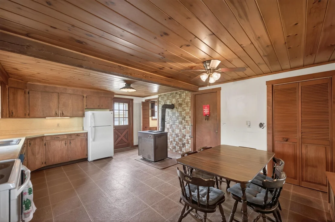 Photo of 2245 Burrington Hill