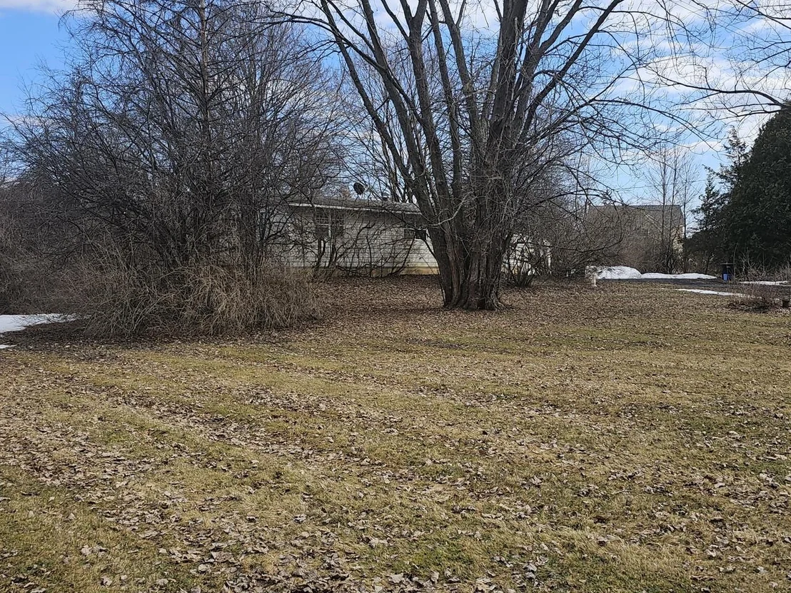 Photo of 3597 Lake