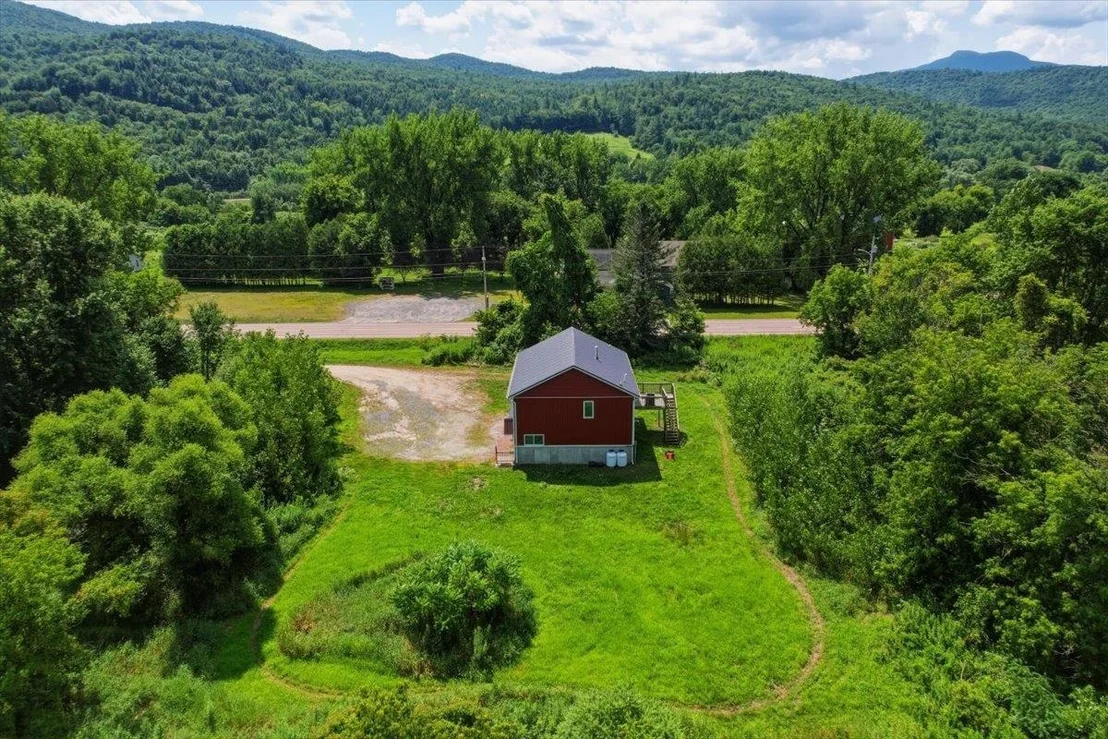 Photo of 1638 US Route 2