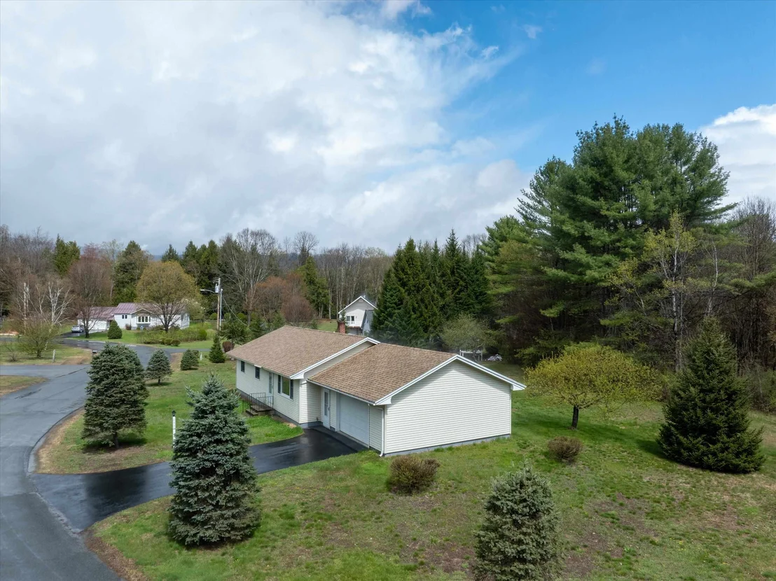Photo of 31 Northfield