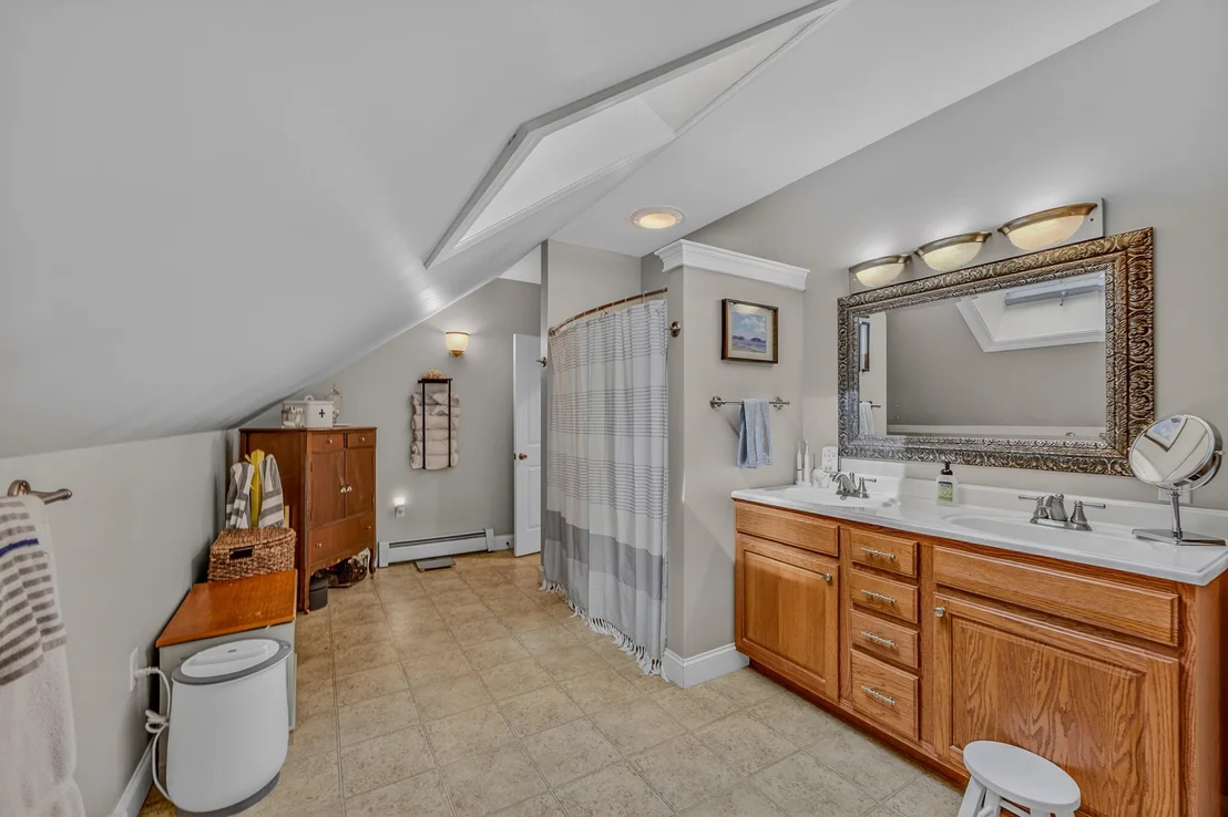 Photo of 48 Meadow
