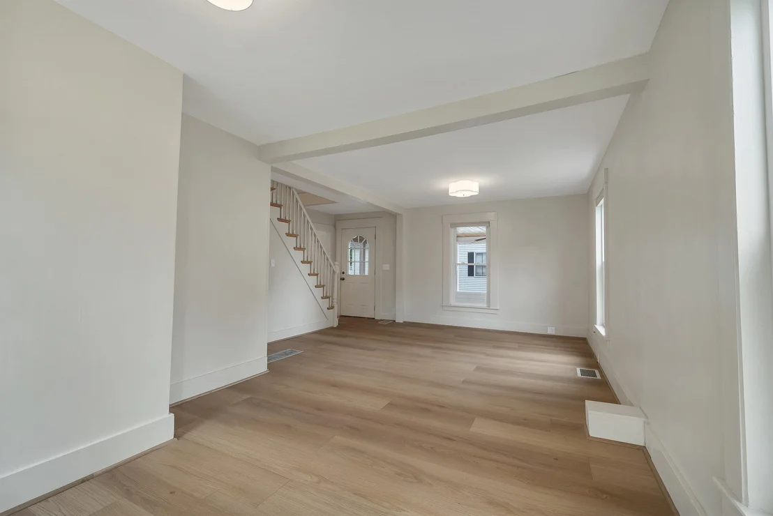 Photo of 33 Spruce