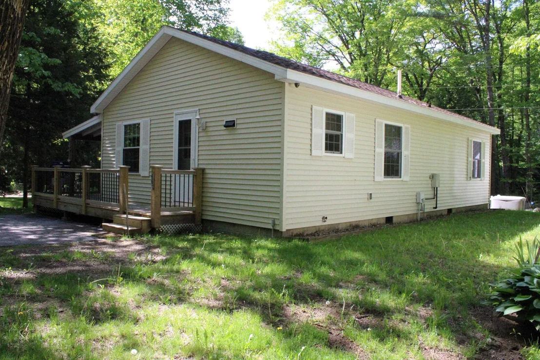 Photo of 461 Jericho