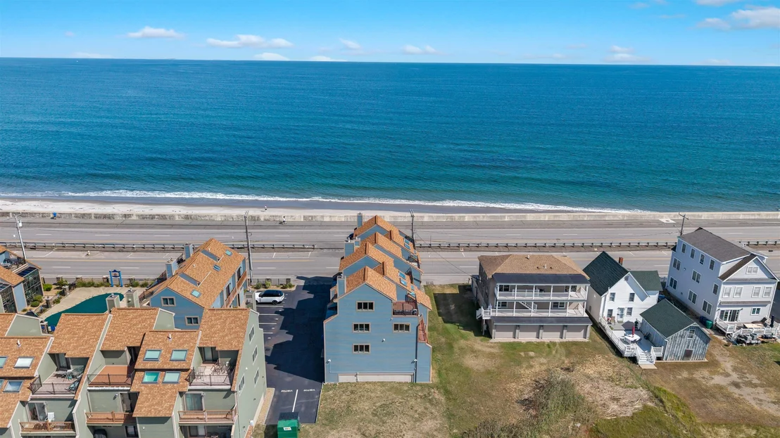 Photo of Unit 7 at 581 Ocean