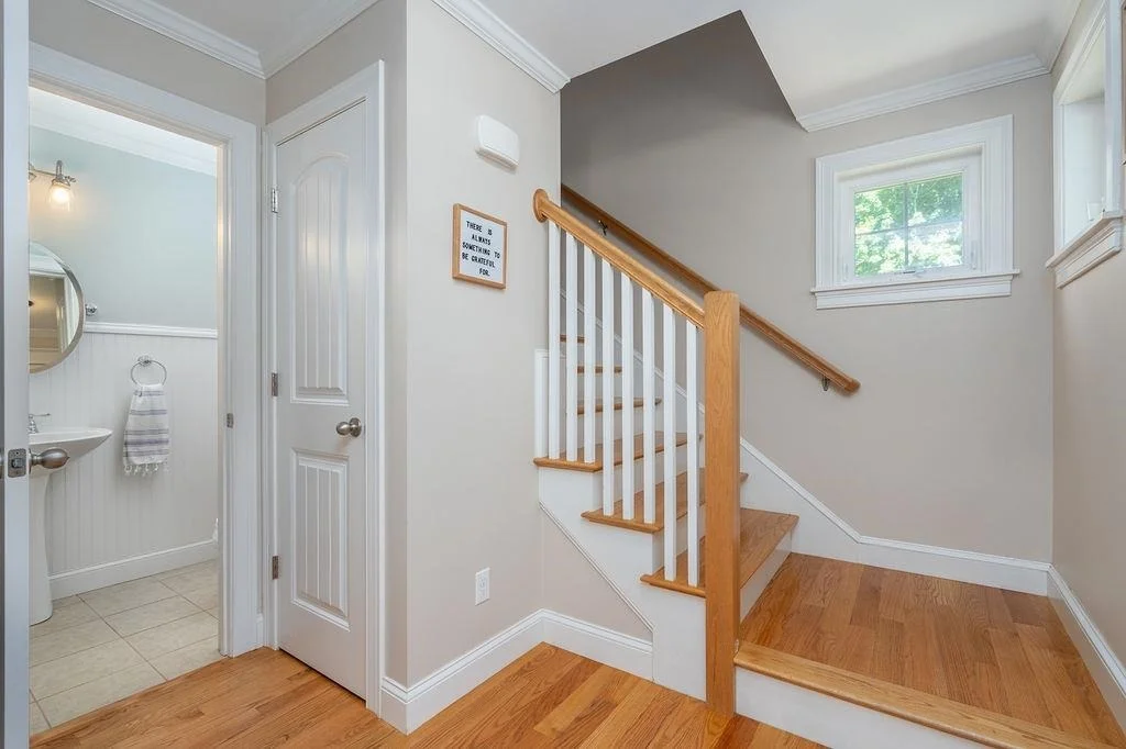 Photo of 114 Young