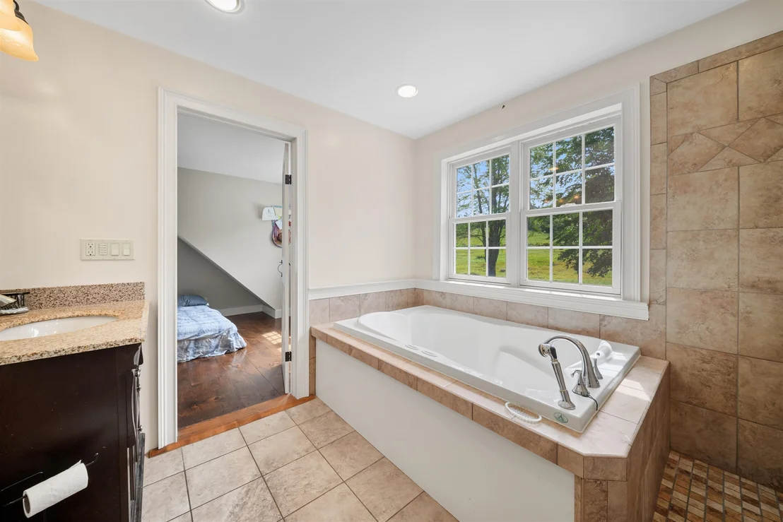 Photo of 164 Mason