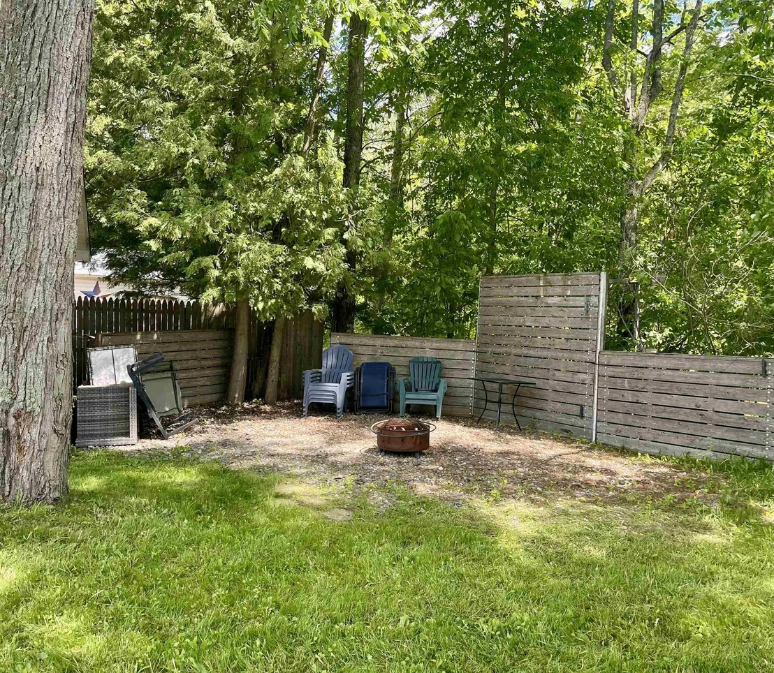 Photo of 287 Dewing