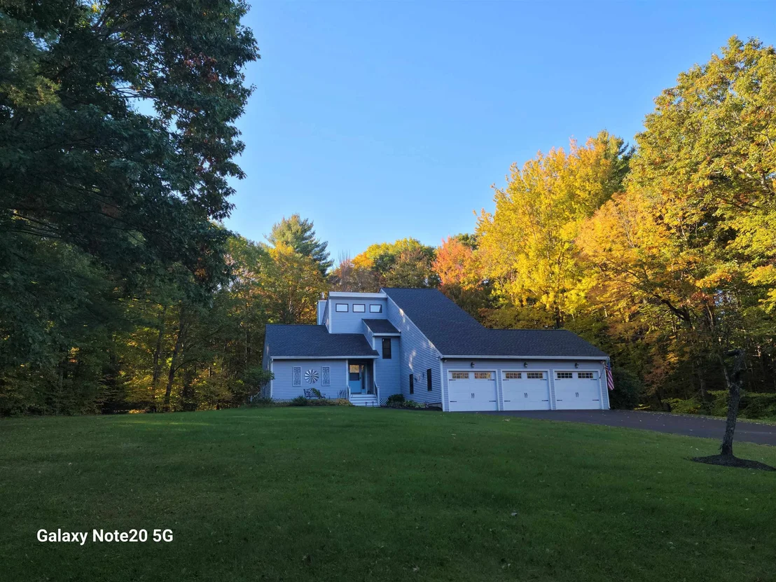 Photo of 52 Meadow