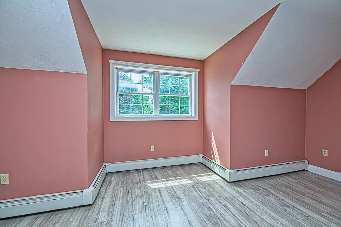 Photo of 72 Tenney