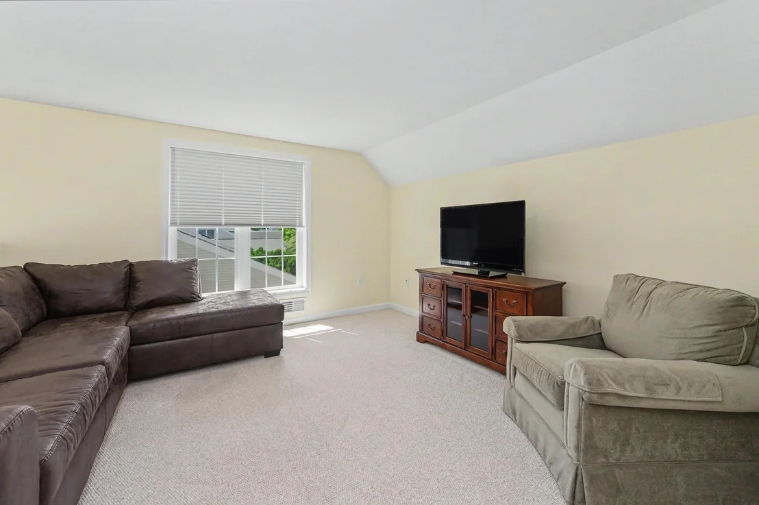 Photo of 143 Hampton