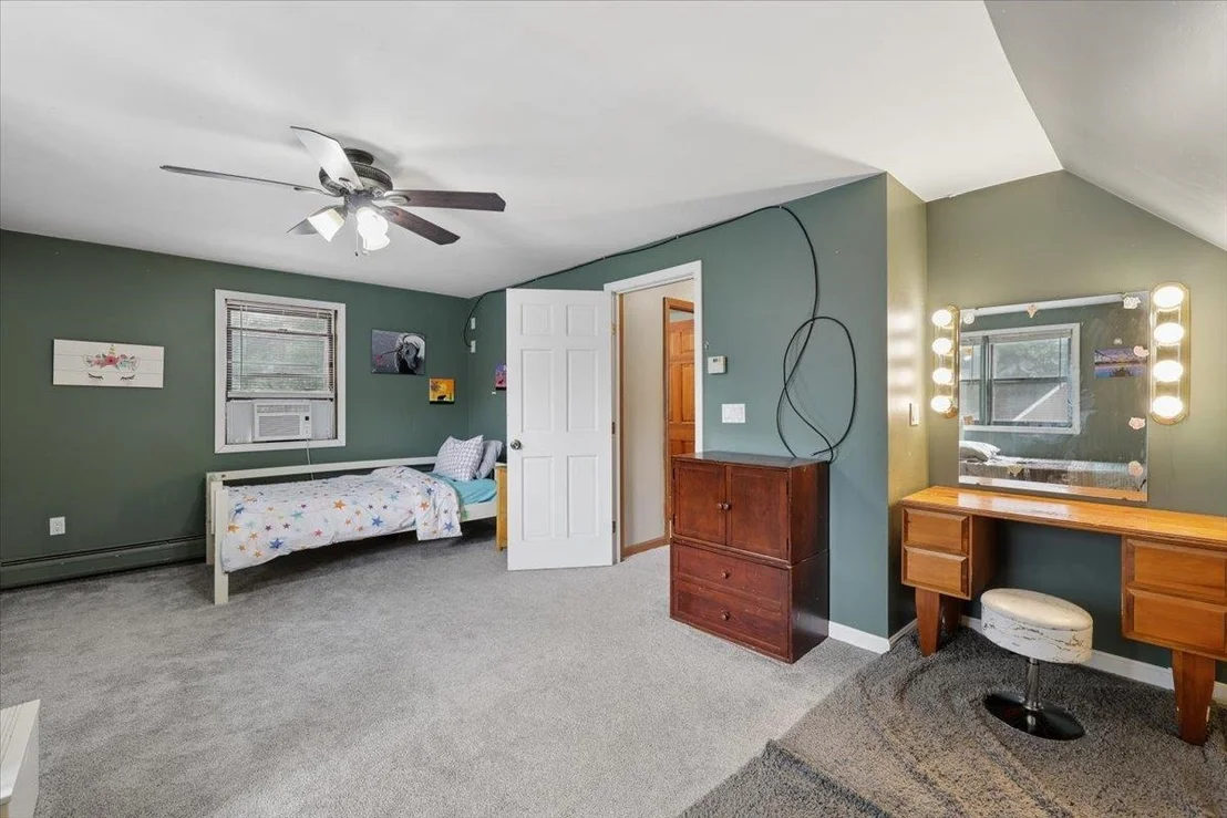 Photo of 23 Hampshire