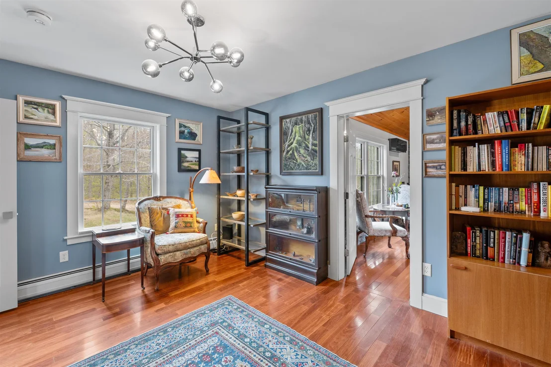 Photo of 362 Jericho
