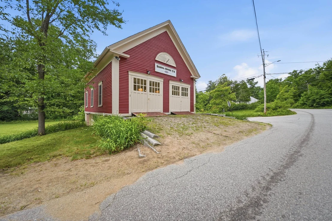 Photo of 60 Old Deerfield