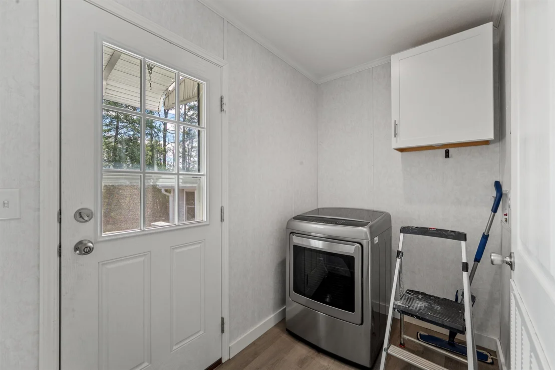 Photo of 9 Aspen
