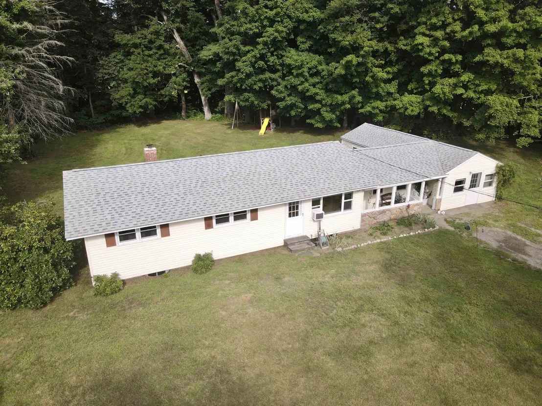 Photo of 759 Pond